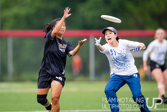 Pool play at USAU D1 College Championships
