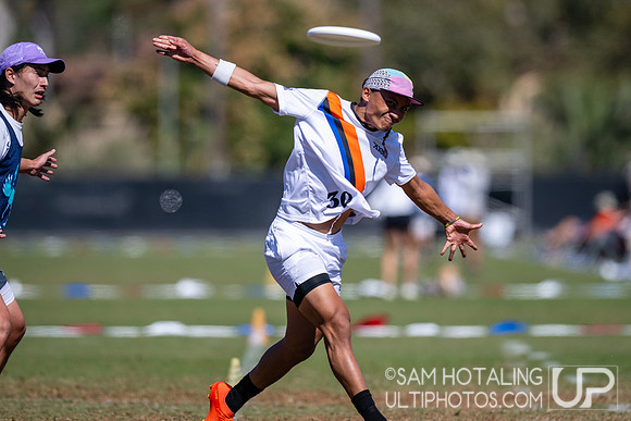 Dirty Bird vs XIST in pool play at USA Ultimate National Championships