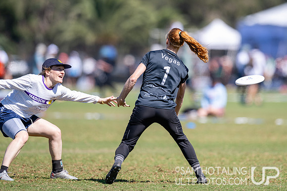 Seattle Mixtape vs NOISE in pool play at USA Ultimate National Championships