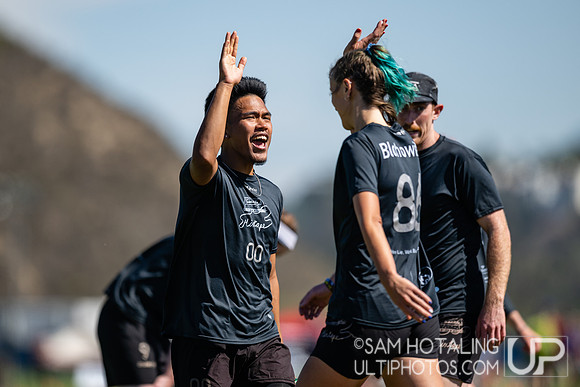 Seattle Mixtape vs NOISE in pool play at USA Ultimate National Championships