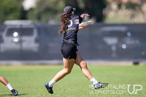 6ixers vs Grit in pool play at USA Ultimate National Championships