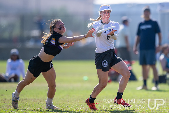 6ixers vs Grit in pool play at USA Ultimate National Championships