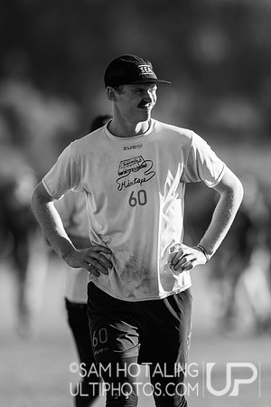 Hybrid vs Seattle Mixtape in pool play at USA Ultimate National Championships