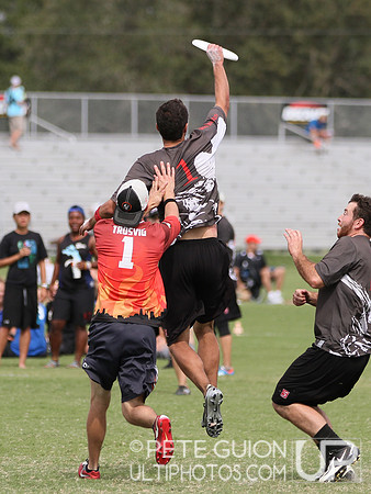 Blackbird vs Drag'n Thrust, Mixed division playoffs, Saturday, 2012 Club Nationals
