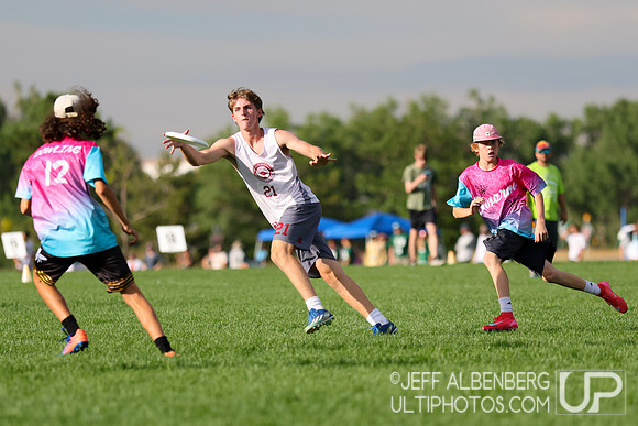 2025 YCC Saturday R4 U17B Action