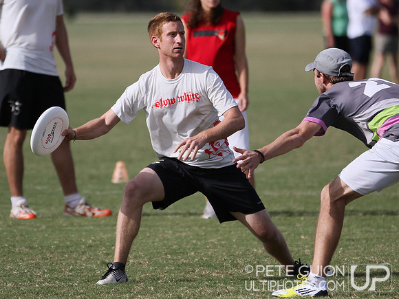Slow White vs The Ghosts, Cross-over play, Round 1, Friday, 2012 Club Nationals