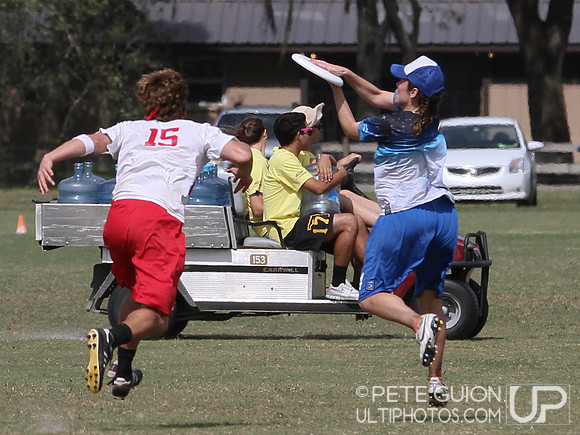 AMP vs Mental Toss Flycoons. Cross-over play, Friday, 2012 Club Nationals