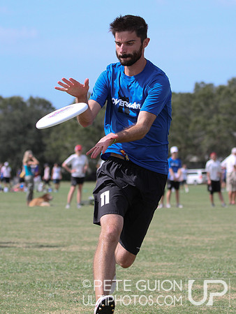 Mischief vs Overhaul. Cross-over play, Friday, 2012 Club Nationals