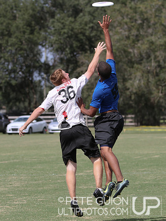 Mischief vs Overhaul. Cross-over play, Friday, 2012 Club Nationals