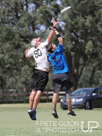 Mischief vs Overhaul. Cross-over play, Friday, 2012 Club Nationals