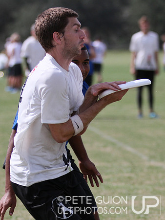 Mischief vs Overhaul. Cross-over play, Friday, 2012 Club Nationals