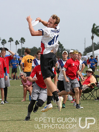 Machine vs Truck Stop. Cross-over play, Friday, 2012 Club Nationals