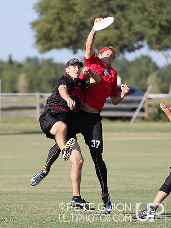 No Country vs Surly. Pool play, Friday, 2012 Club Nationals