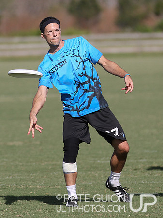 Reckon vs Tejas. Pool play, Friday, 2012 Club Nationals