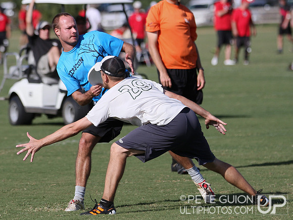 Reckon vs Tejas. Pool play, Friday, 2012 Club Nationals
