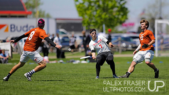 Friday Round 2 - 2015 USAU DI College Championships