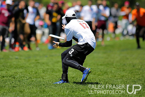 Friday Round 3 - 2015 USAU DI College Championships