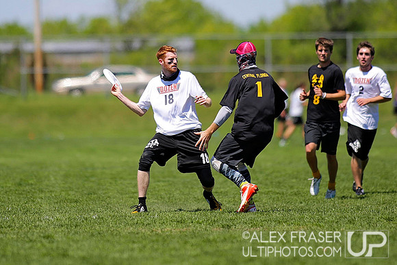 Friday Round 3 - 2015 USAU DI College Championships