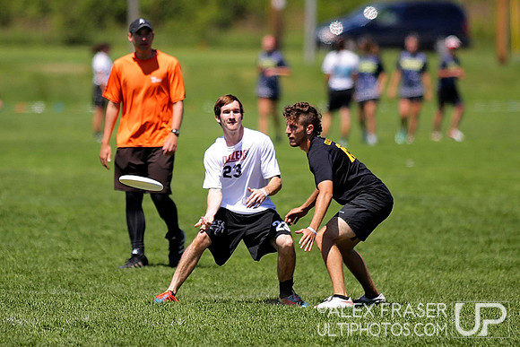 Friday Round 3 - 2015 USAU DI College Championships
