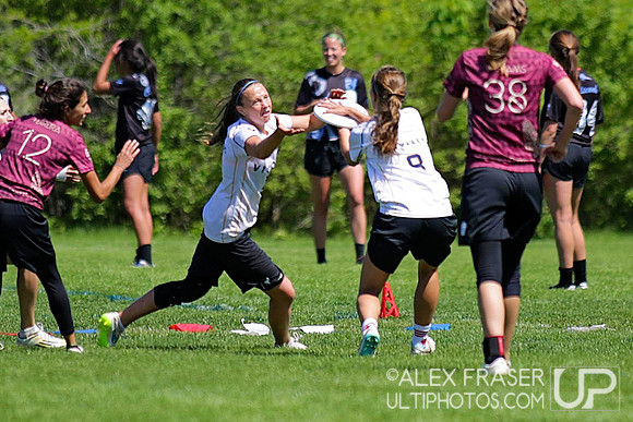 Friday Round 4 - 2015 USAU DI College Championships