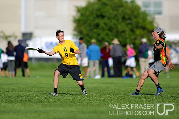 Friday Round 5 - 2015 USAU DI College Championships