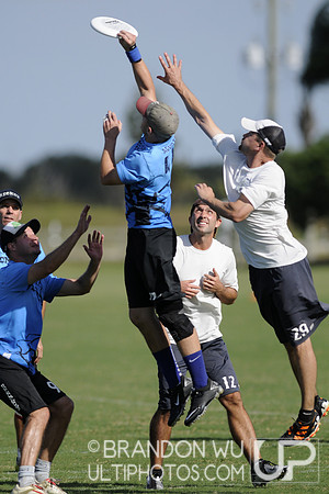 USA Ultimate Club Championships 2012: Friday Masters' Quarterfinals