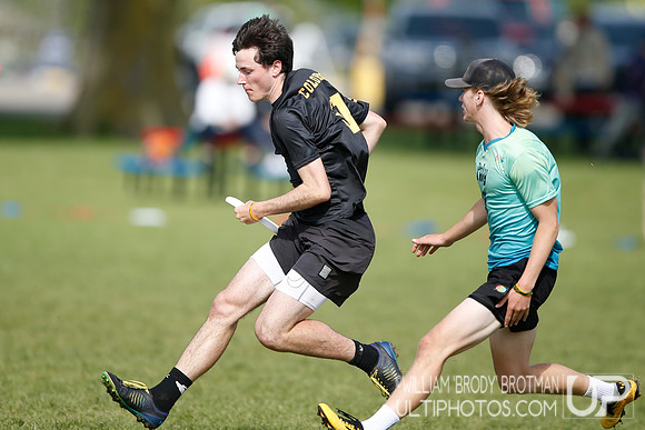 Day 3 of 2022 USA Ultimate D-I College Championships