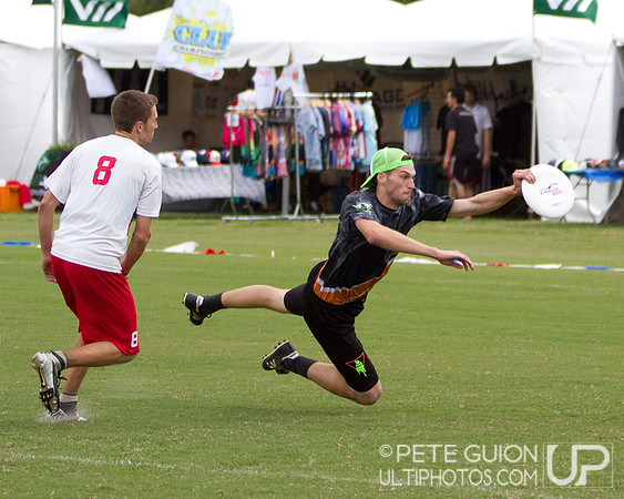 Amp vs. The Ghosts. Pool play, Thursday, 2102.