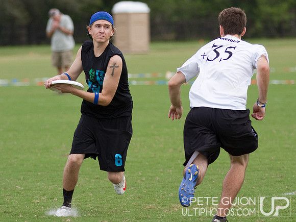 Chad Larson Experience vs Wild Card. Mixed division pool play, Thursday, Oct 2012.