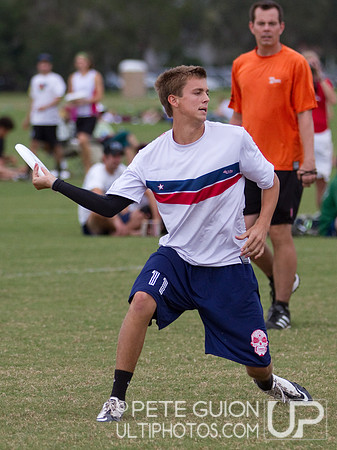 Doublewide vs Johnny Bravo. Open Division Pool Play, Thursday, Oct 2012.