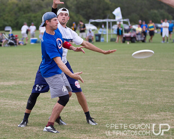Doublewide vs Johnny Bravo. Open Division Pool Play, Thursday, Oct 2012.