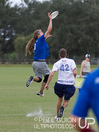 Doublewide vs Johnny Bravo. Open Division Pool Play, Thursday, Oct 2012.
