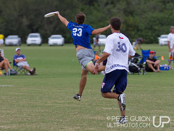 Doublewide vs Johnny Bravo. Open Division Pool Play, Thursday, Oct 2012.