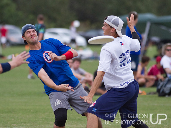 Doublewide vs Johnny Bravo. Open Division Pool Play, Thursday, Oct 2012.