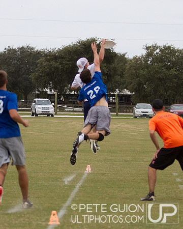 Doublewide vs Johnny Bravo. Open Division Pool Play, Thursday, Oct 2012.