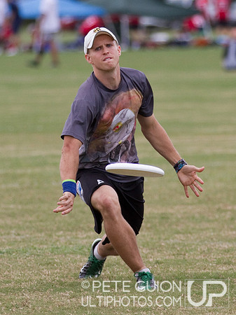 PoNY vs Truck Stop. Open Division Pool Play, Thursday, Oct 2012.