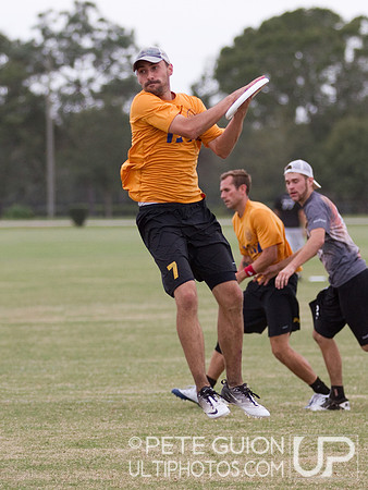 PoNY vs Truck Stop. Open Division Pool Play, Thursday, Oct 2012.
