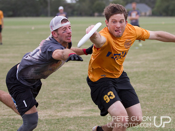 PoNY vs Truck Stop. Open Division Pool Play, Thursday, Oct 2012.