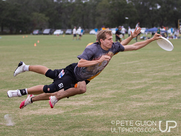 PoNY vs Truck Stop. Open Division Pool Play, Thursday, Oct 2012.