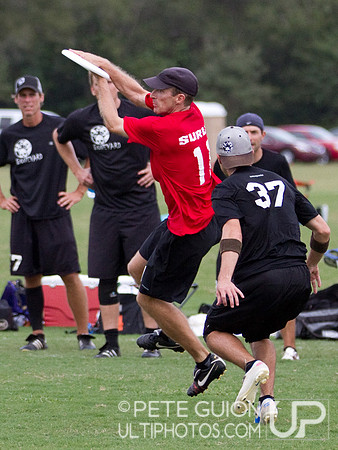 Boneyard vs Surly. Master's Division Pool Play, Thursday, Oct 2012.