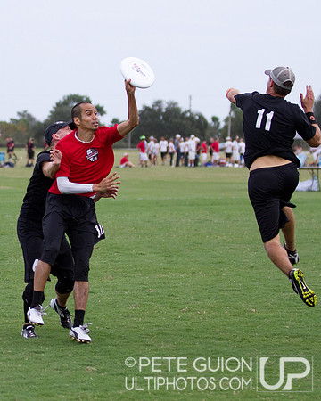 Boneyard vs Surly. Master's Division Pool Play, Thursday, Oct 2012.