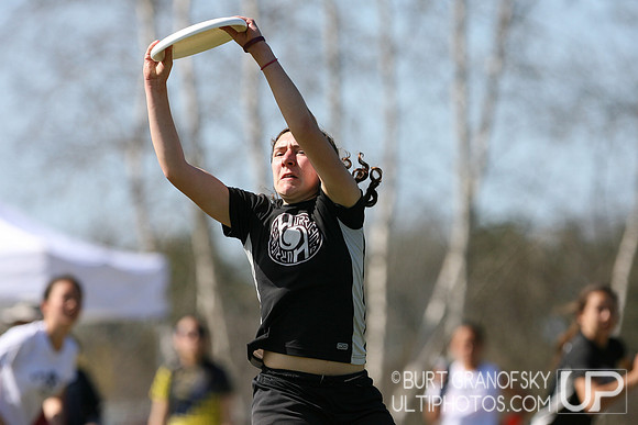 Sunday Action, Girls -- USAU 2014 HS Northeastern Championships