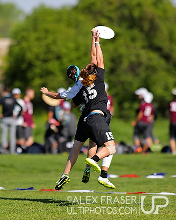 Saturday Round 1 - 2015 USAU DI College Championships