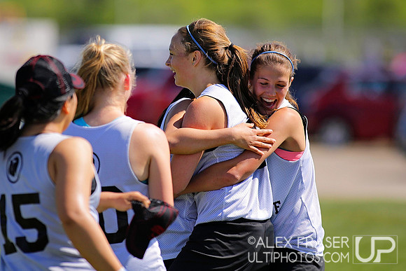 Saturday Round 1 - 2015 USAU DI College Championships