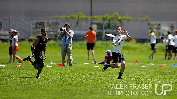 Saturday Round 2 - 2015 USAU DI College Championships