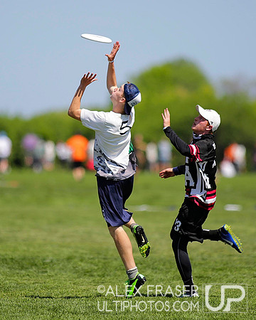 Saturday Round 4 - 2015 USAU DI College Championships