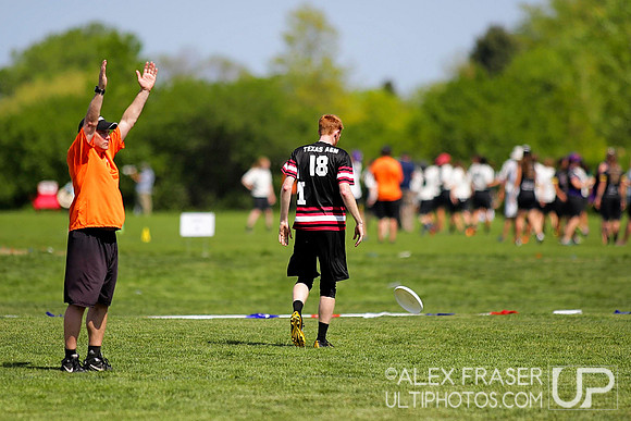 Saturday Round 4 - 2015 USAU DI College Championships
