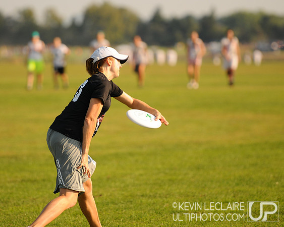 Saturday Women's division action -- Chesapeake Open 2010
