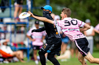 Buzz Bullets vs Seattle Sockeye in pool play at World Ultimate Club Championships