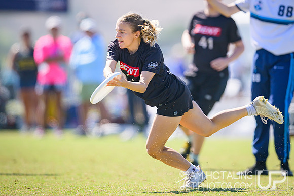 BENT vs Molly Brown at USAU Club Championships, Surf Cup Sports Park
